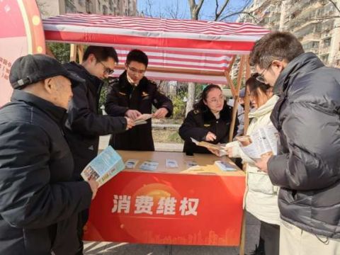 市监冬训正当时丨“冬训市集”送温暖 服务惠民零距离