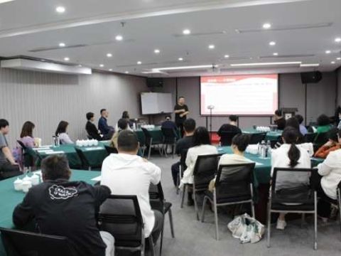 一代宗师丨传承宗庆后浙商精神