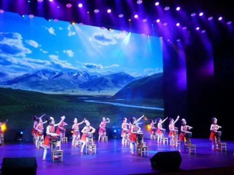 江西赣州市民办教育协会党建引领绘就育人新画卷