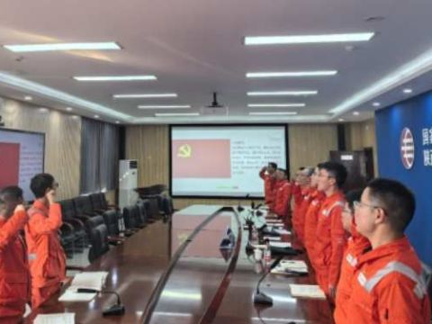 承诺践诺，以模范行为引领优良作风