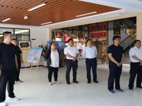 区人大永安镇代表小组组织代表、社区书记学习&ldquo;枫桥经验&rdquo;