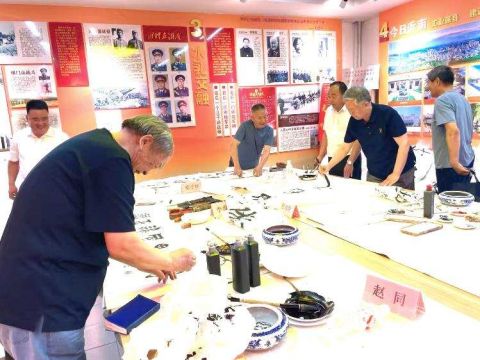 情系沂蒙绘丹心 翰墨飘香颂党恩&mdash;&mdash;书画艺术家走进沂南县驻京党委开展书画联谊活动