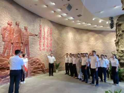 踏寻红色印记 筑牢作风根基&mdash;&mdash;赣州五县气象局联合开展深入贯彻中央八项规定精神学习教育