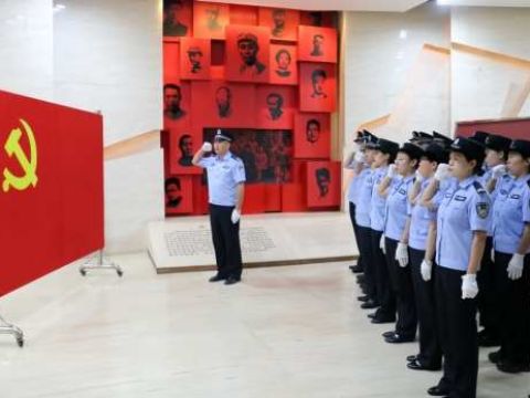 兰州市公安局七里河分局滨河西路派出所：管得了家长里短，护得住街坊平安！