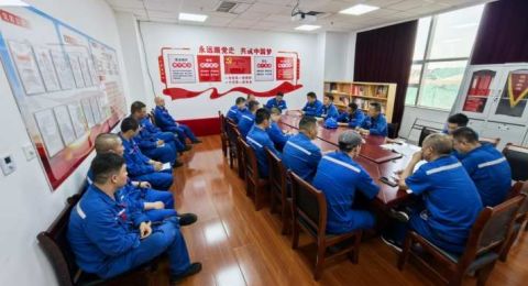 河钢物流黄骅港公司党委开展“降费先锋”活动