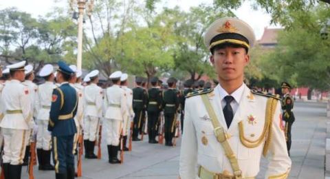 退役军人王超：一身戎装护国旗，满腔赤诚铸忠诚