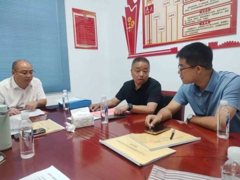 洞口县人大调研指导黄桥镇人大工作