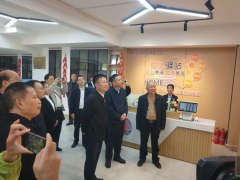 四川省委统战部副部长、省工商联党组书记景临深入达州市中小微企业商会调研指导民营经济高质量发展及统战工作