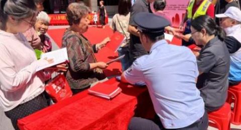 临海街道：支部建在小区上 服务送到家门口