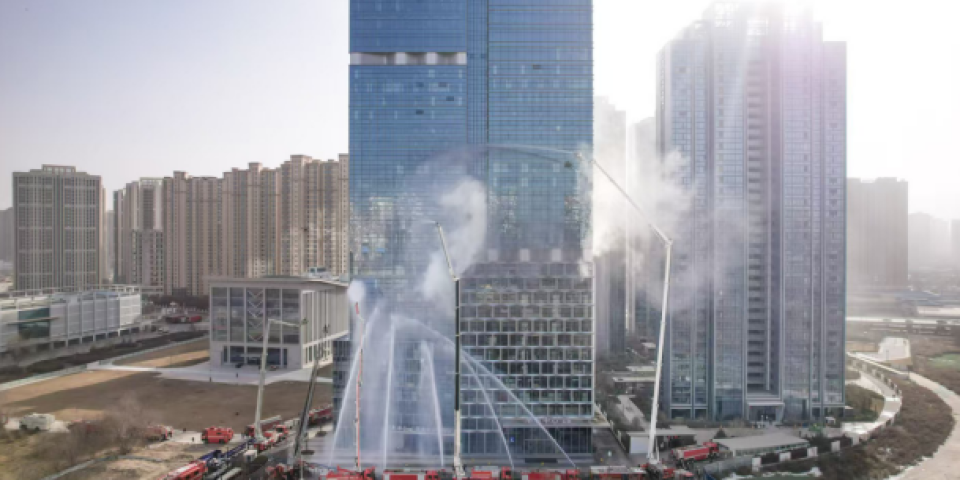 甘肃省消防救援总队组织开展高层建筑灭火救援实战演练