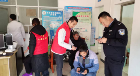 江西安远县塘村乡：法治义诊双联动 贴心服务暖民心