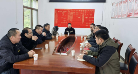 湖南洞口县职中学校到高峰村调研乡村振兴工作并开展走访慰问