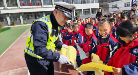 【平安守护】甘肃天水麦积区公安：深耕校园安全治理 守护青春向阳生长